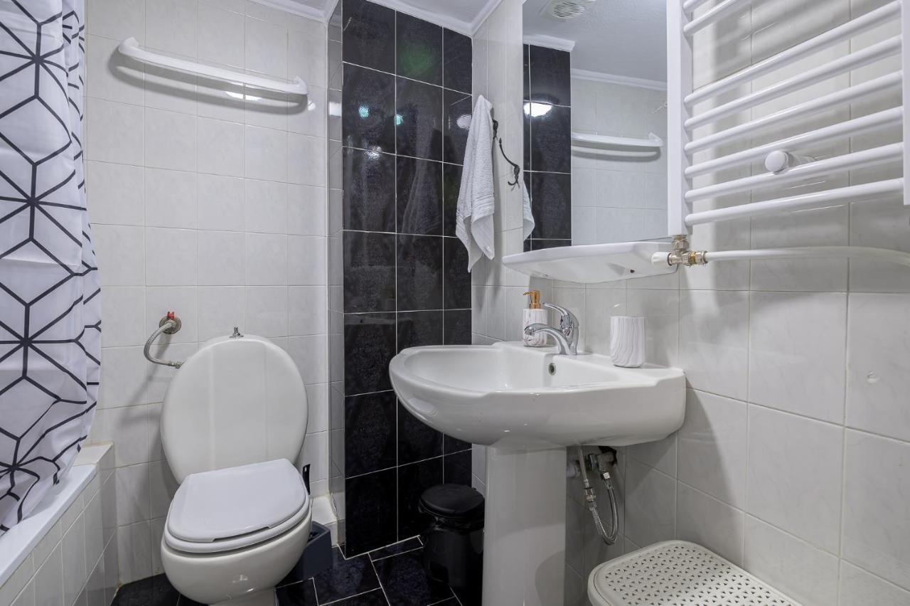 Deluxe Central 2 Bdr Apartment Alexandroupolis Exteriör bild