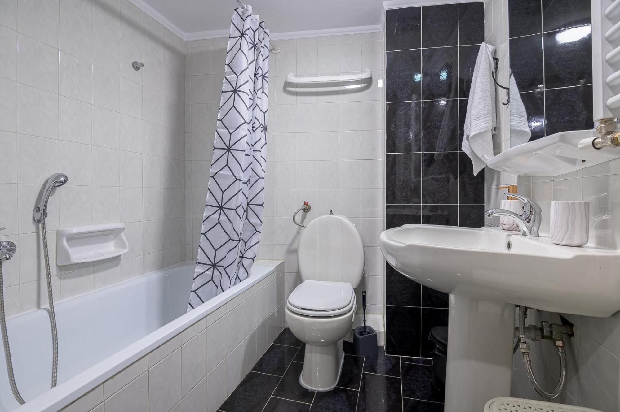Deluxe Central 2 Bdr Apartment Alexandroupolis Exteriör bild